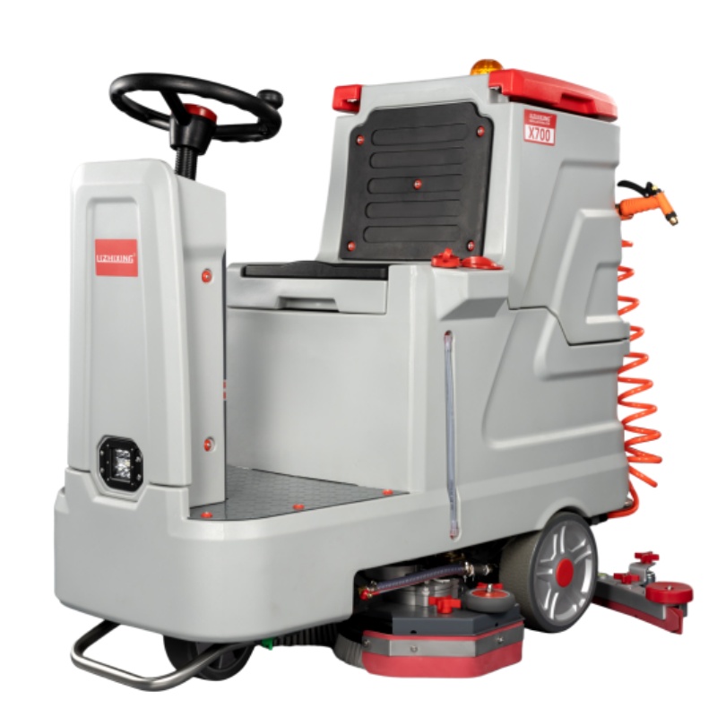 喀什坦洁全自动驾驶式洗地机X700